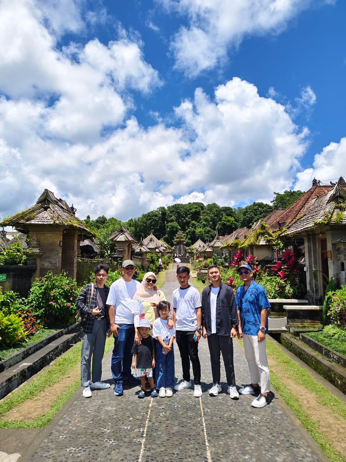 Liburan ke Bali